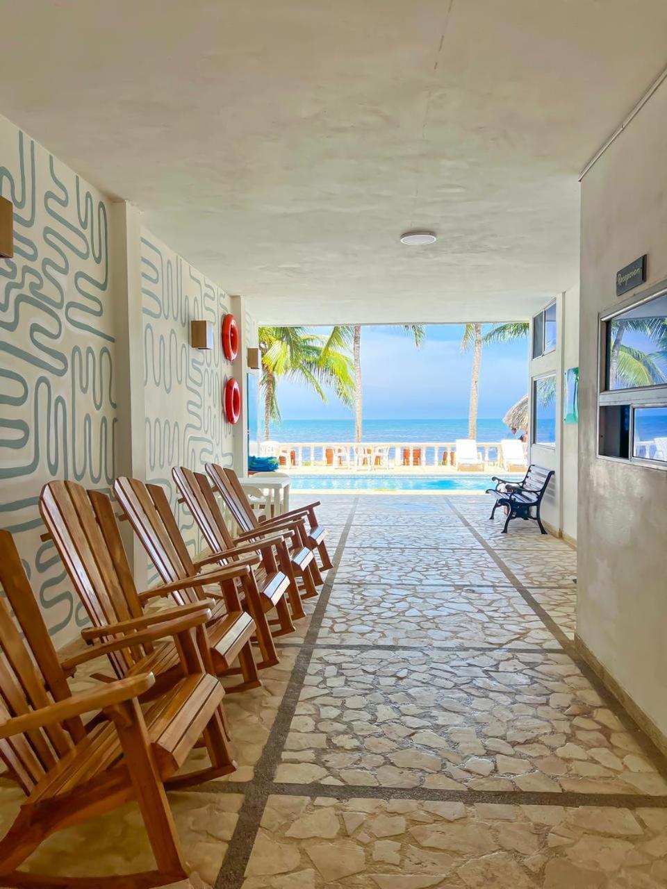Hotel Costa Linda Tolu Exterior photo